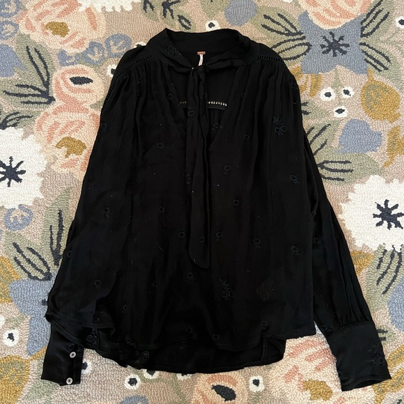 Free People Top - Picture 2 of 5